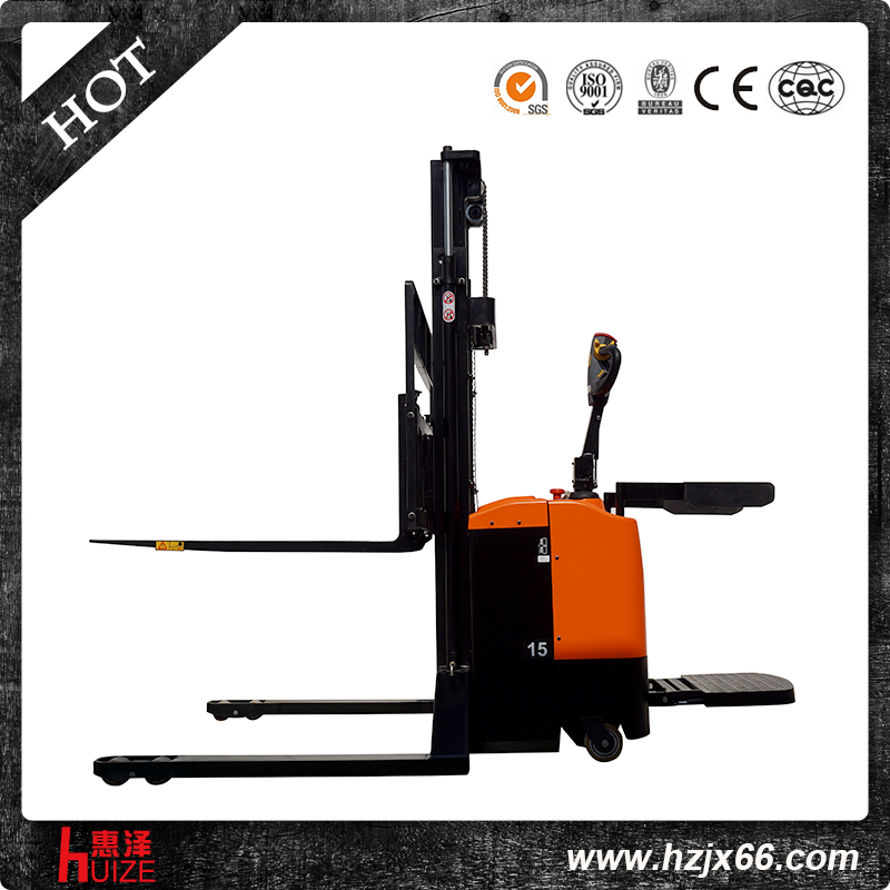 新款全電動(dòng)堆高車(chē)寬底腿 (2) 新款全電動(dòng)堆高車(chē)寬底腿 (2)